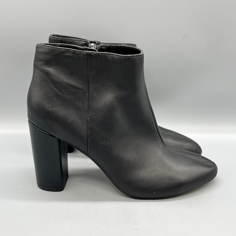 Saks Fifth Avenue Boots Womens 10 Black Leather Jamie Ankle Zip Block Heel Shoes